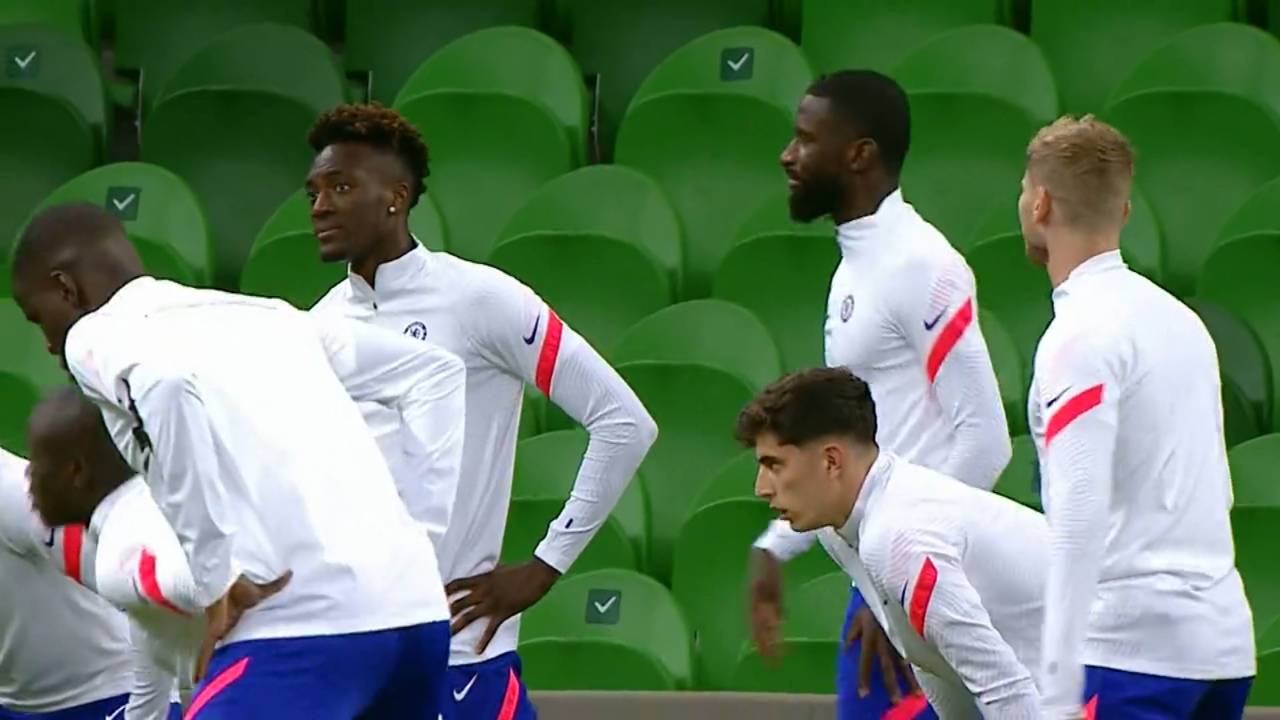 Antonio Rüdiger vom FC Chelsea hat mit einem Buffet überrascht