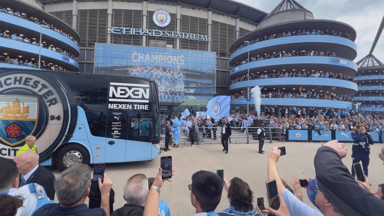 Manchester City rüstet Etihad-Stadium für 300 Millionen Pfund auf