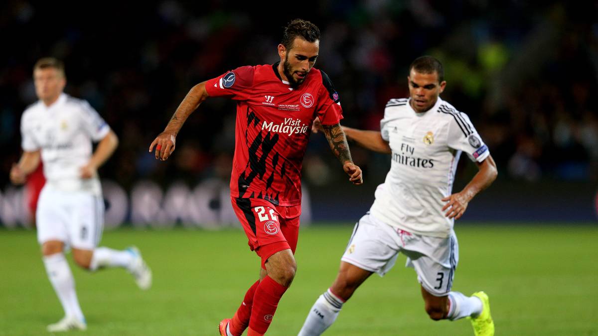 ALEIX VIDAL: 2014 verpflichtete Sevilla den Spanier für 3 Millionen von UD Almeria. Ein Jahr später verkaufte Monchi den damals 25-Jährigen mit einem Gewinn von 14 Millionen Euro weiter an den FC Barcelona. 2018 kam Vidal für 9 Millionen zurück