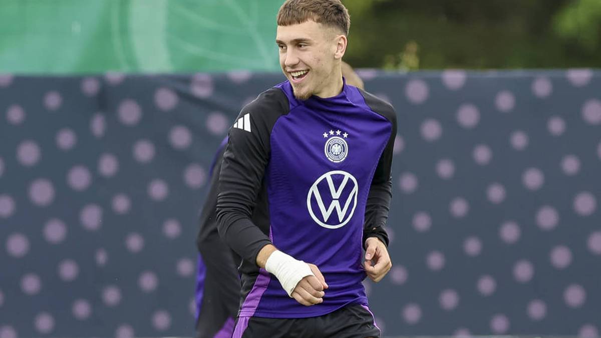 Brajan Gruda: Der Mainzer durfte als Aushilfe schon in der EM-Vorbereitung im Weimarer Land ran und hinterließ bleibenden Eindruck. "Ein sehr feiner Fußballer", lobte Bundestrainer Julian Nagelsmann, "extrem kreativ im letzten Drittel."