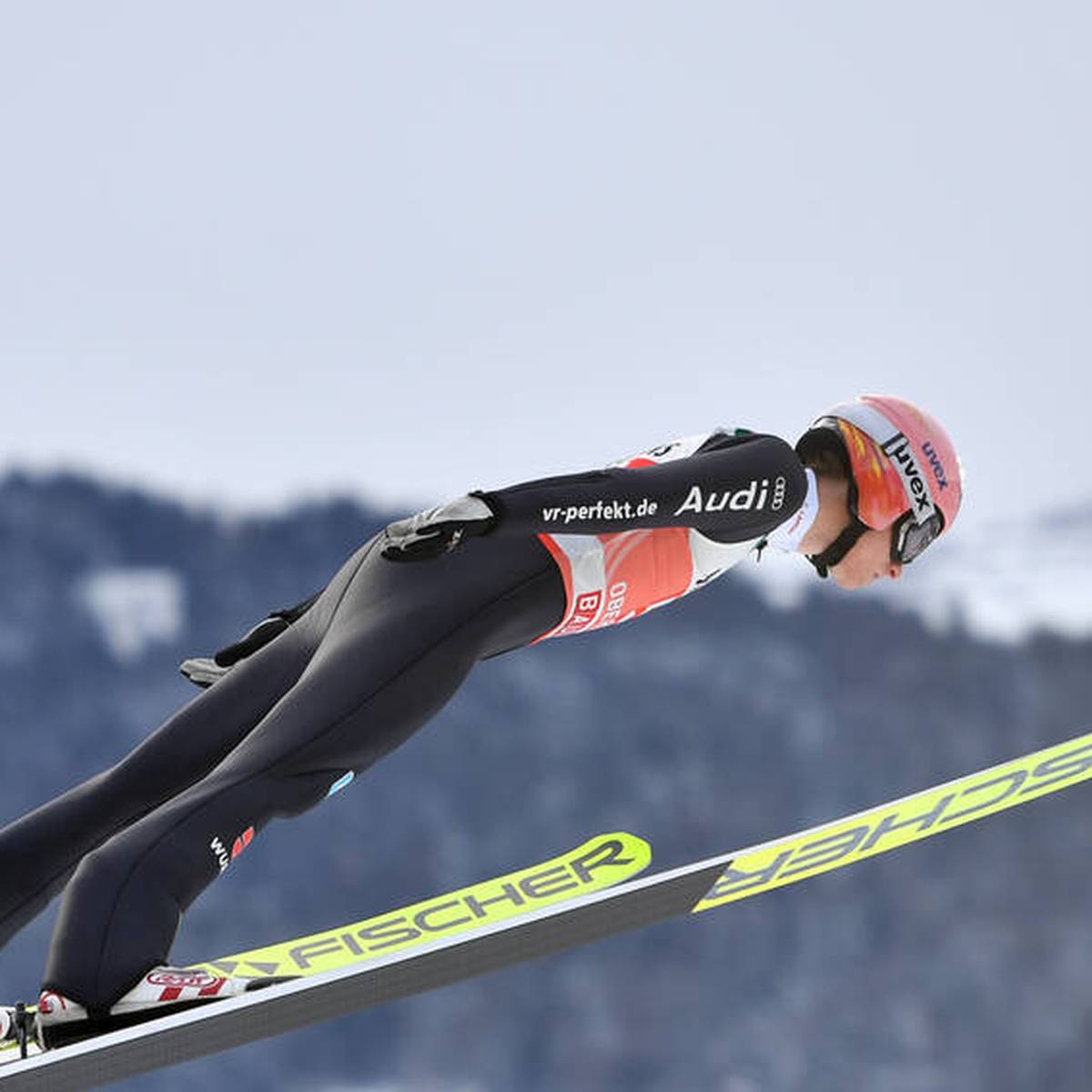 Skispringen Vierschanzentournee In Garmisch Live Im Tv Stream Ticker