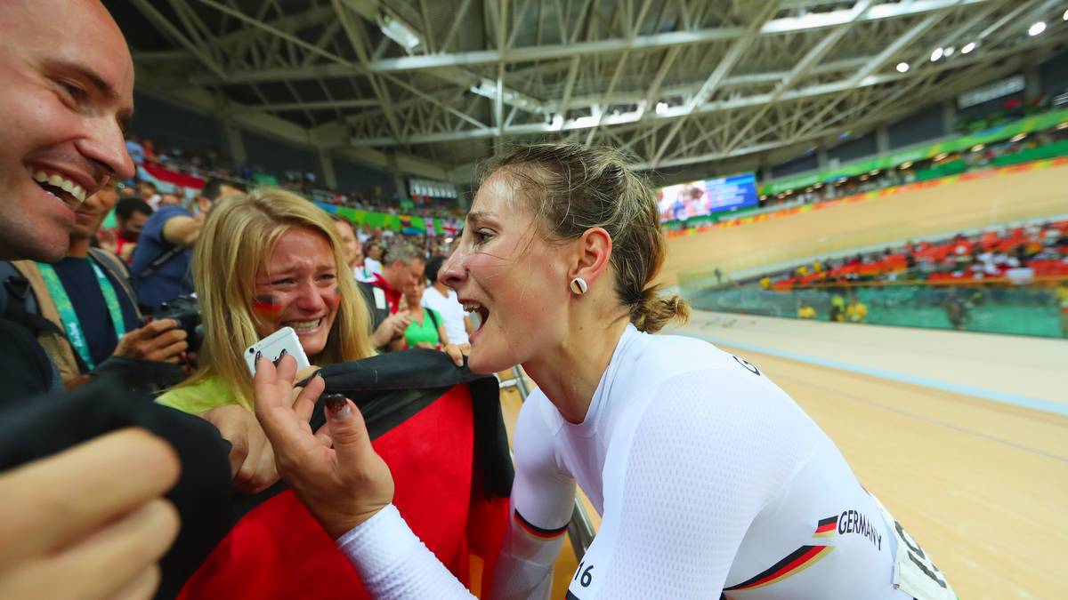 Kristina Vogel sichert sich mit dem Sieg im Sprint ihre erste olympische Einzelmedaille