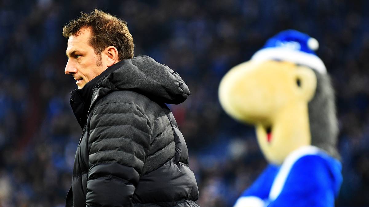 Im zweiten Sonntagsspiel will Schalke-Trainer Markus Weinzierl nach der Niederlage in Leipzig wieder zurück in die Erfolgsspur. Im Duell mit Tabellennachbar Bayer Leverkusen geht es um den Anschluss an die Europapokalplätze