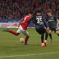 Kurioses Fairplay! Streich leitet Last-Second-Gegentor ein