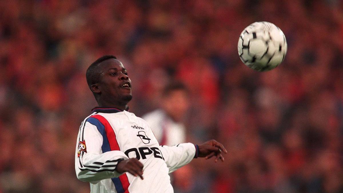 SAMMY KUFFOUR: Der Verteidiger wechselte 1993 aus der Jugend des FC Turin an die Isar und blieb den Münchnern - mit Ausnahme einer einjährigen Leihe zum 1. FC Nürnberg - bis 2005 treu