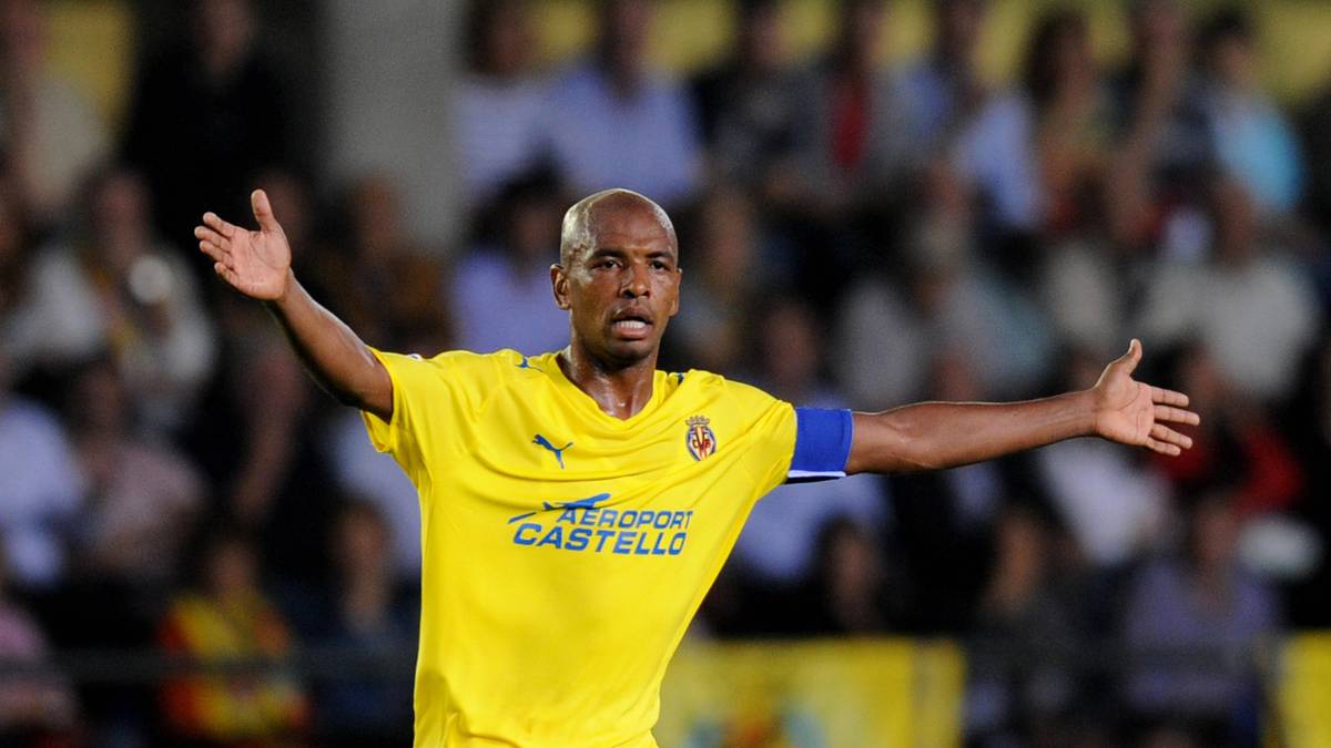 Mit Marcos Senna stellt Villarreal von 2002 bis 2013 einen der beliebtesten spanischen Mittelfeldspieler aller Zeiten. Der in Brasilien geborene Sechser ist bis heute die womöglich größte Ikone des Vereins