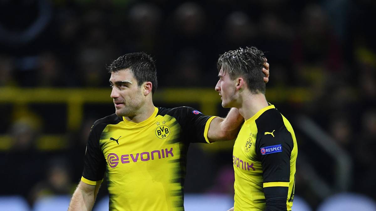 Doch zu mehr reicht es für den BVB nicht. Nach 90 Minuten muss die Borussia eine 1:2-Heimpleite hinnehmen und steht vor dem Achtelfinal-Aus 