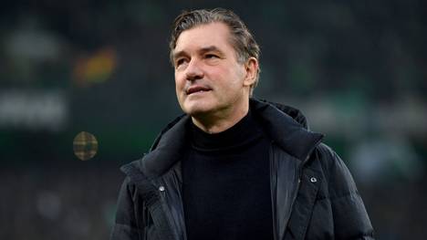 Am Donnerstag wird die Gruppenphase der Champions League ausgelost. Dortmunds Sportdirektor Michael Zorc sieht vor der neuen Saison aufgrund der Corona-Pandemie aber noch ungeklärte Fragen.