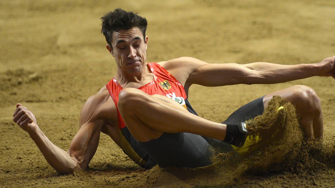 Pause für Weitspringer Bayer