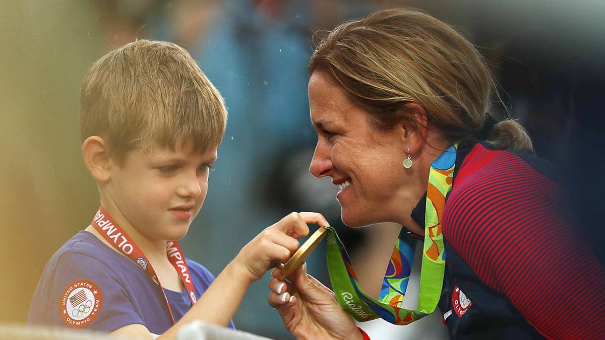 KRISTIN ARMSTRONG (46/USA) - RADSPORT - Die Zeitfahr-Spezialistin wurde im September 2010 Mutter eines Sohnes (Lucas). 2012 in London und 2016 in Rio de Janeiro holte sie ihre Olympiasiege Nummer zwei und drei im Kampf gegen die Uhr