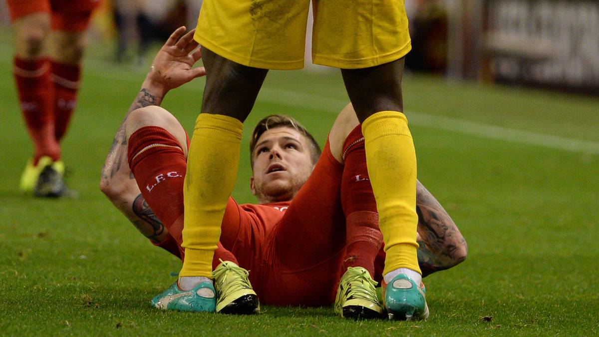 ALBERTO MORENO (Spanien, 23 Jahre, 35 PL-Spiele, 7 Liga-Einsätze 15/16)