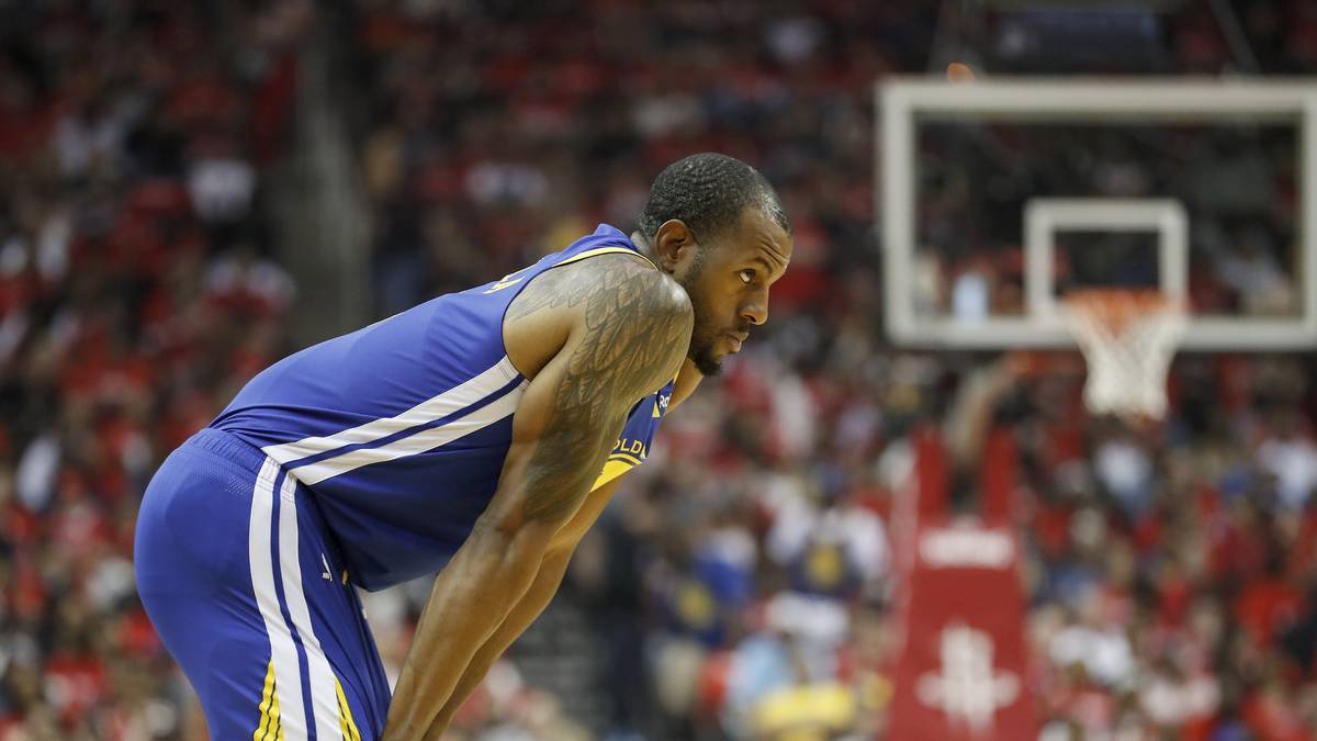 ANDRE IGUODALA (Warriors, 35): Es ist fraglich ob/wann Kevin Durant in den Finals eingreift, entsprechend dürfte aktuell "Iggy" auf der Drei starten. Gegen Portland brauchten die Warriors den alten Mann, gegen Houston war er effektiv, aber Kawhi hätte er wohl nicht einmal in seiner Glanzzeit vor zehn Jahren stoppen können. Selbst wenn Durant schon zu Spiel 2 zurückkäme, Punkt für Toronto, 1:2