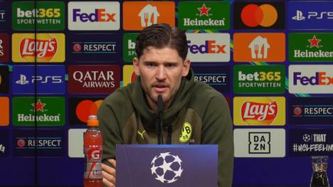 Borussia Dortmunds Interimstrainer Mike Tullberg gewinnt durch seine emotionale Art schnell die Fan-Herzen. BVB-Keeper Gregor Kobel beschreibt die Zusammenarbeit mit dem Dänen.