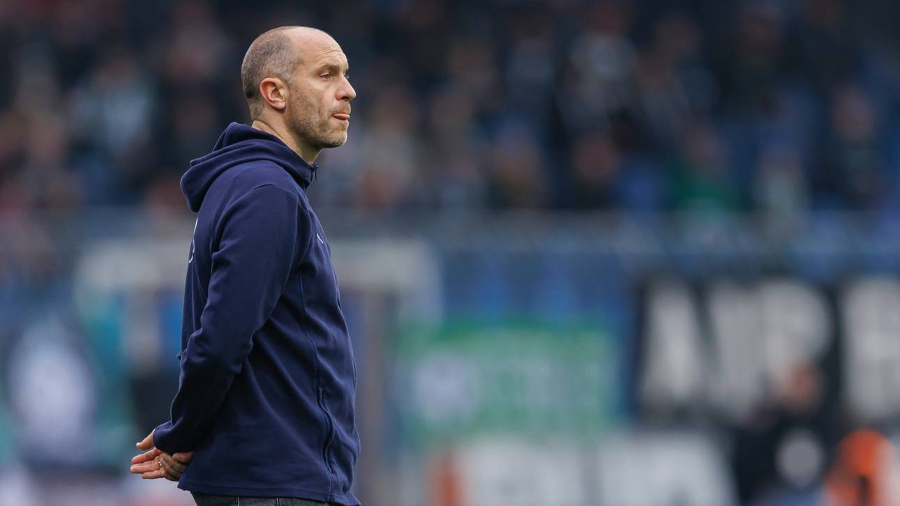 Zweitligist mit Trainer-Entscheidung