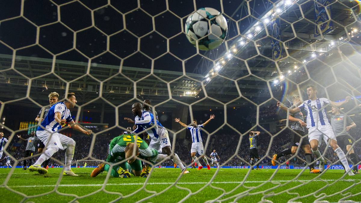 RB Leipzig muss nach dem 1:3 gegen Porto 1:3 um den Einzug ins Achtelfinale der Champions League bangen. Die Portugiesen kaufen den international unerfahrenen Sachsen den Schneid ab, während man RB die Dreifachbelastung deutlich anmerkt. 