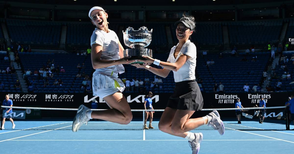 Hsieh Suwei and Elise Mertens Triumph in Australian Open Doubles Final