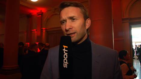 Leverkusens Geschäftsführer Simon Rolfes benennt im SPORT1-Interview die Ausfallzeit von Victor Boniface und schließt Transferaktivitäten in diesem Winter nicht aus.