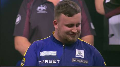 Was für eine Aufholjagd von Luke Littler! Mike De Decker hat das Darts-Wunderkind beim Grand Slam am Rand der Niederlage - doch dann schlägt "The Nuke" spektakulär zurück.