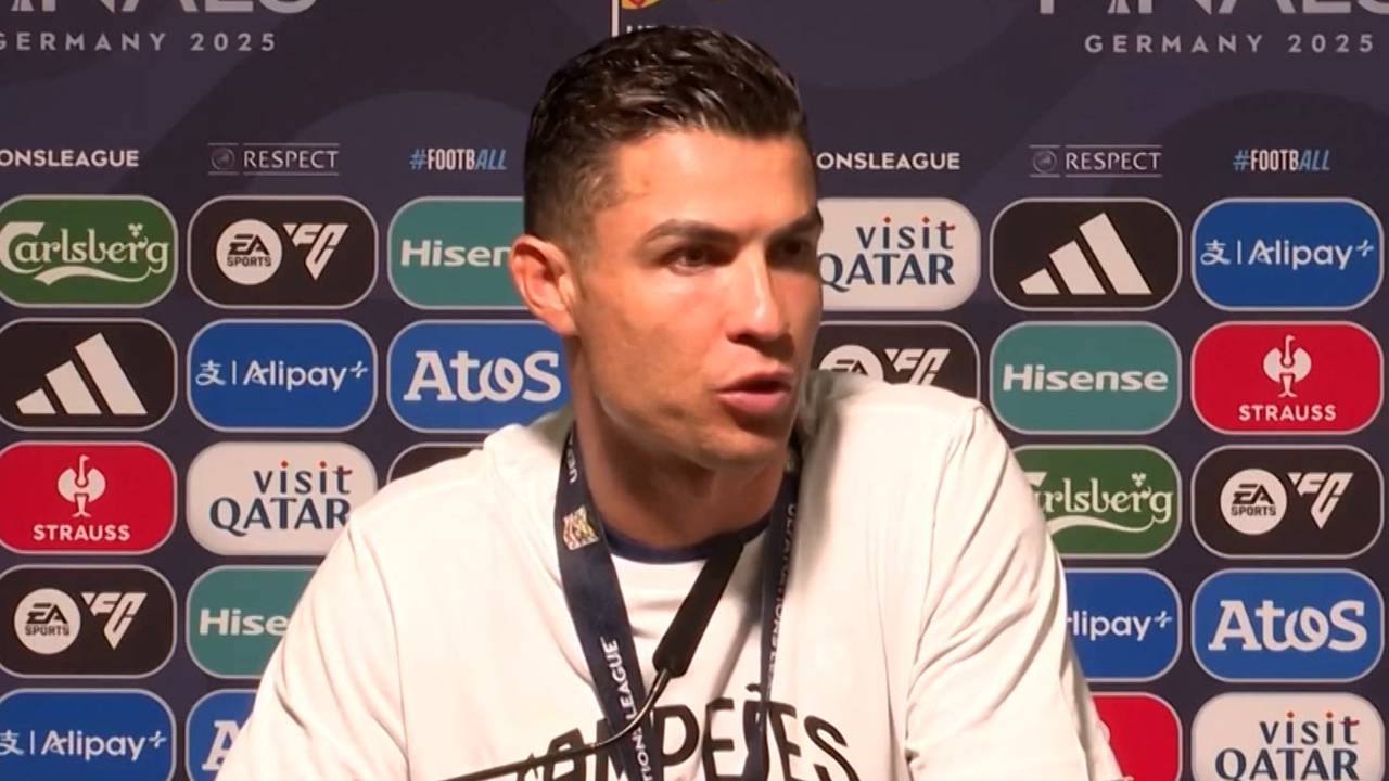 Ronaldo nimmt sich selbst auf den Arm