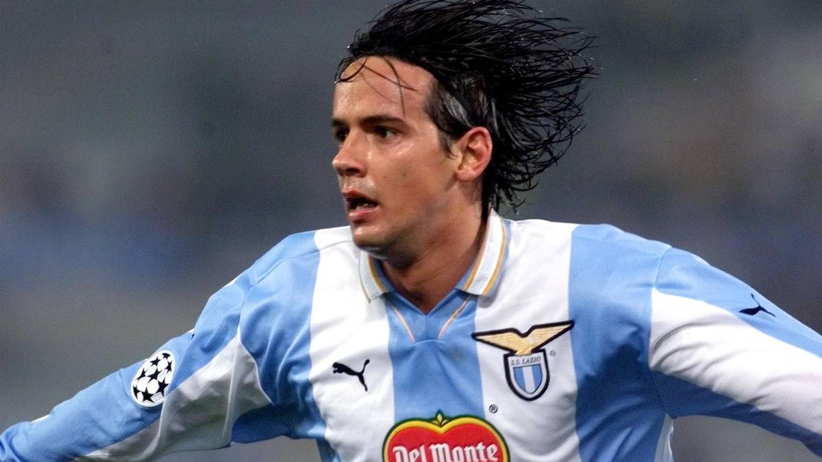 ROME, ITALY:  Lazio Rome's forward Simone Inzaghi jubilates after scoring a goal, during the Champion's League, Group D, game Lazio Rome vs Olympique de Marseille, 14 March 2000, at the Olympic Stadium in Rome.  (ELECTRONIC IMAGE) (Photo credit should read GABRIEL BOUYS/AFP via Getty Images)