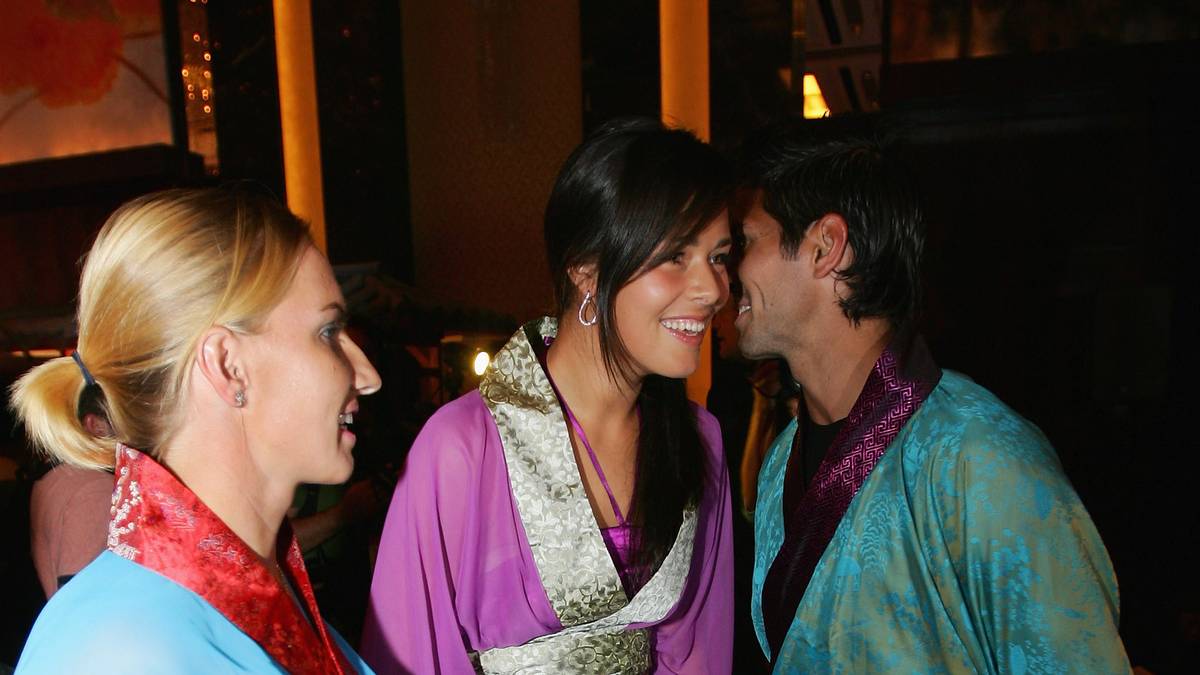 ANA IVANOVIC und FERNANDO VERDASCO: Nur vier Monate hielt die Beziehung zwischen diesen beiden Tennis-Assen. Im Januar 2009 beendete Ivanovic während des Brisbane International das Verhältnis mit Verdasco. Mittlerweile ist die Serbin mit Ex-Bayern-Star Bastian Schweinsteiger verheiratet und hat mit ihm zwei Söhne