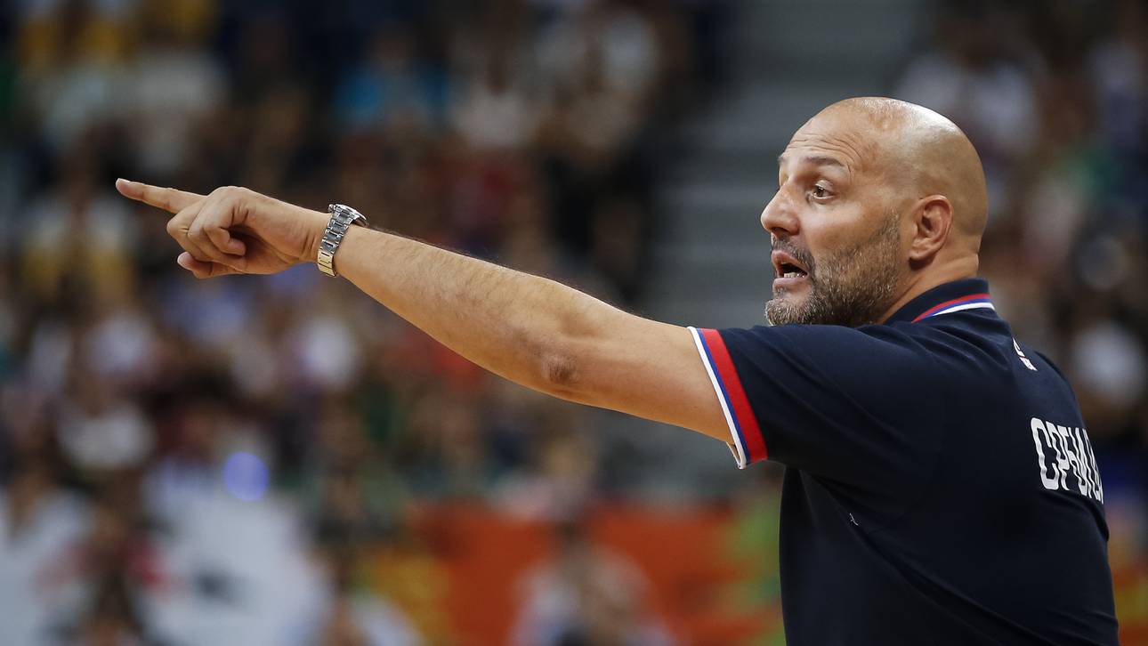 Bayern klären Pesic-Nachfolge