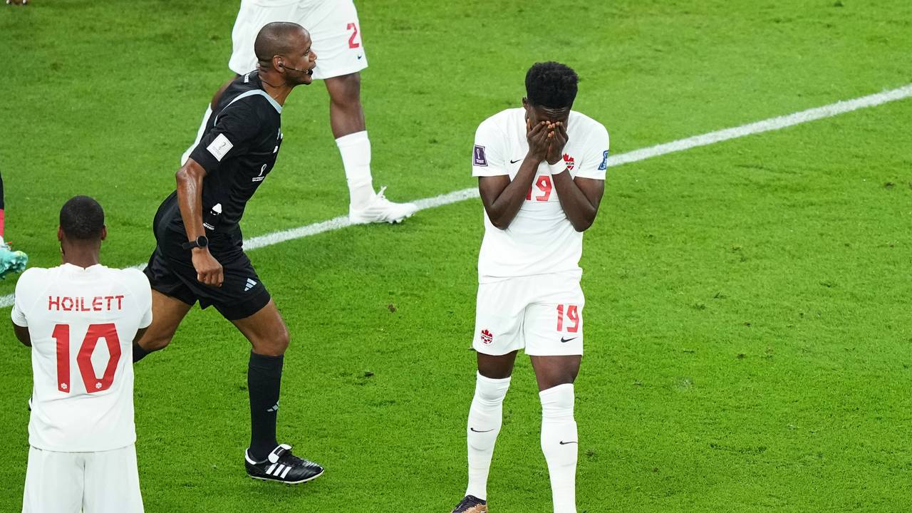 Pleite für Kanada: Alphonso Davies verschießt Elfmeter gegen Belgien