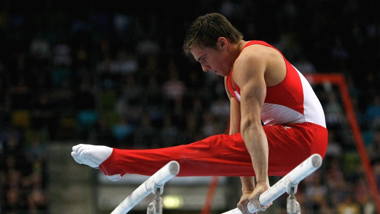 Gladow nach Sturz Achter am Reck