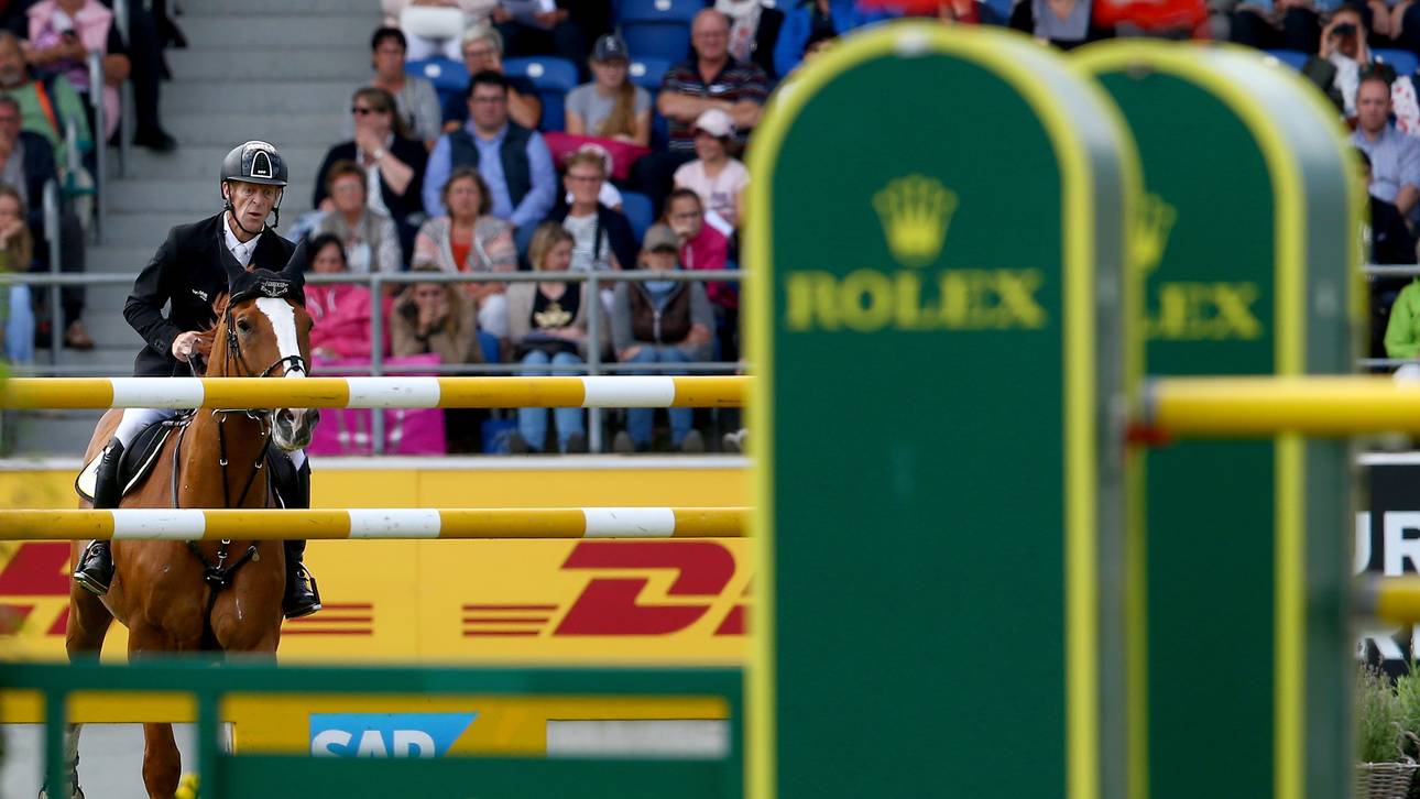 Ehning triumphiert in Aachen