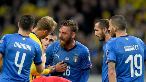 Daniele De Rossi (M.) sicherte sich nach dem Rückspiel die Sympathien der Schweden