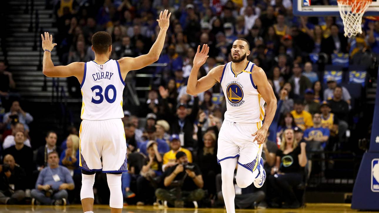 Warriors liefern Assist-Spektakel