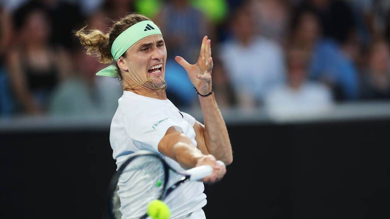 Zverev siegt nach Stotterstart