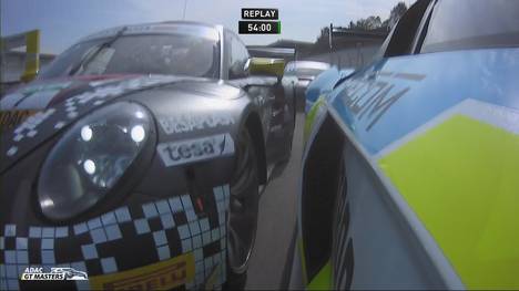 Der zweite Lauf der GT Masters am Hockenheimring startet mit spektakulären Duellen um die Führung.