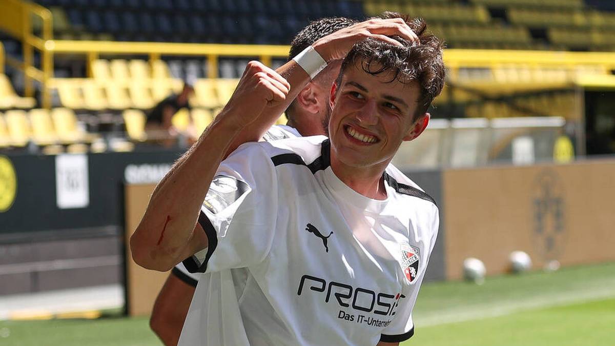 Merlin Röhl unterschrieb beim FC Ingolstadt seinen ersten Profivertrag