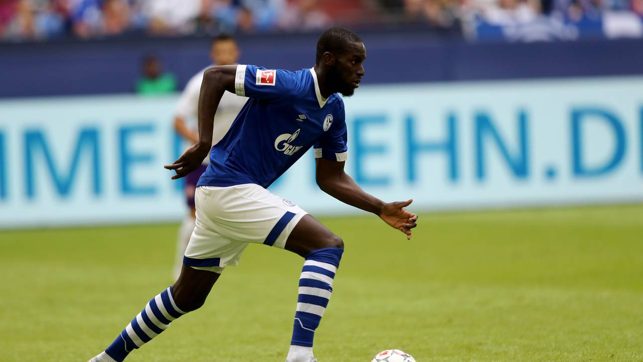 Schalke startet mit zwei Neuen