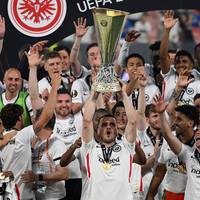 16 Monate liegt der Europa-League-Triumph von Eintracht Frankfurt zurück. Wenn die Conference League startet, ist das Gesicht der Mannschaft ein komplett anderes. 
