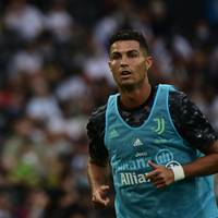 Die Turiner Staatsanwaltschaft will bei ihren Ermittlungen gegen Juventus Turin Starstürmer Cristiano Ronaldo als Zeugen befragen.