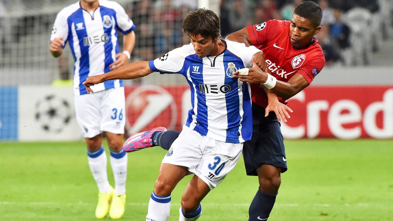 Portos Sieg lässt Schalke bangen