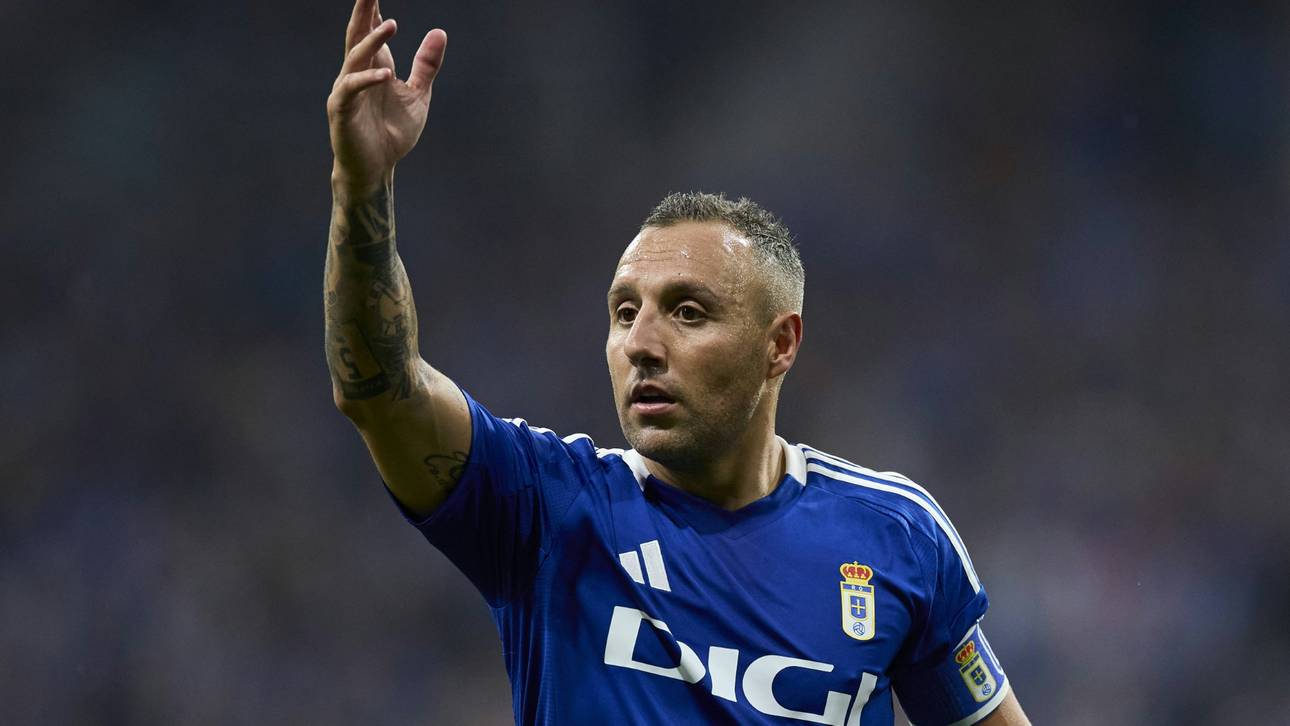 Nach Aufstieg mit Jugendklub: Cazorla hängt ein Jahr dran