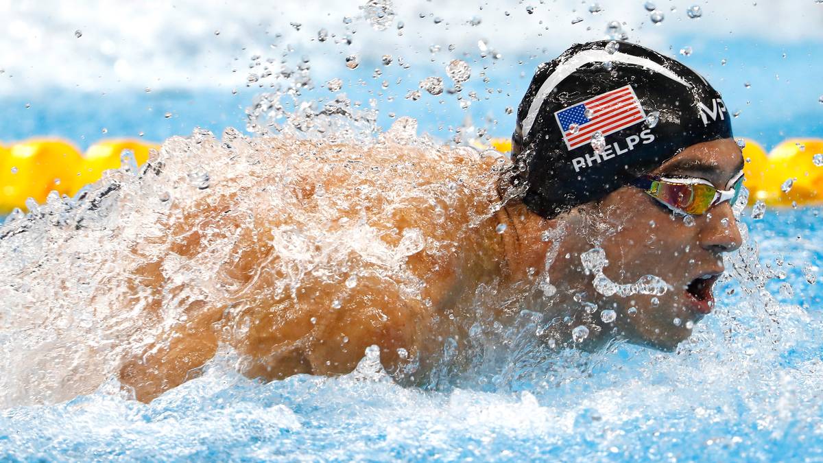 MICHAEL PHELPS: Der US-Amerikaner dominierte das Schwimm-Geschehen wie keiner vor ihm. Er erzielte zahlreiche Rekorde auf Lang- und Kurzbahn und sackte bei den Olympischen Spielen 23 Goldmedaillen ein. Bei Weltmeisterschaften gewann er insgesamt 26 Mal Gold. 2017 beendete Phelps seine Karriere