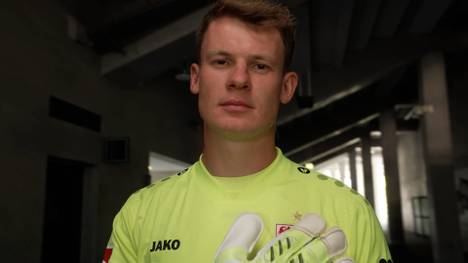 Alexander Nübel trifft am Wochenende auf seinen Stammverein FC Bayern München. Auch deshalb drängt sich die Frage auf, wie die Zukunft des Schlussmanns beim Rekordmeister aussehen soll.