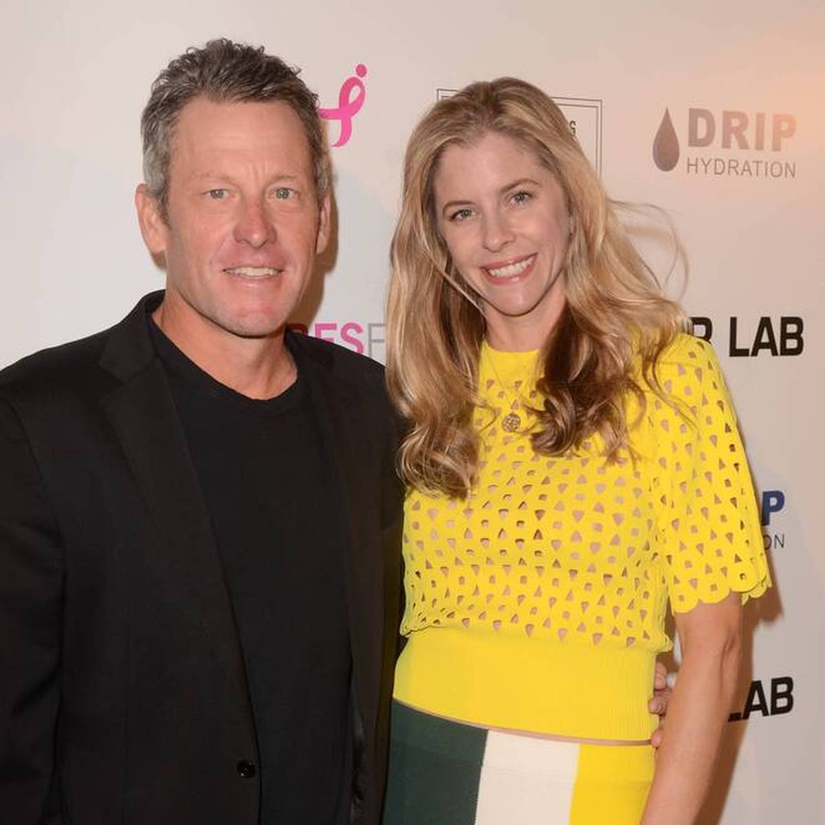 Lance Armstrong heiratet nach 14 Jahren Beziehung seine Verlobte Anna Hansen. An seine neue Frau hat er ein besonderes Dankeschön: „Hätte nicht überlebt.“