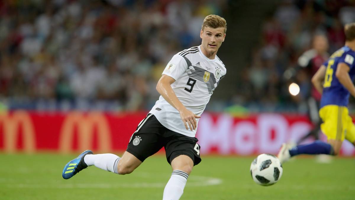 STURM - TIMO WERNER vs. HEUNG-MIN SON: Werner war beim 2:1 gegen die Schweden einer der Matchwinner. Das Reus-Tor bereitete er vor, den Kroos-Freistoß holte er heraus. Als Draxler-Ersatz auf links spielte Werner brillant, setzte sich auch immer wieder im Eins-gegen-Eins durch. Jetzt fehlt nur noch sein erstes WM-Tor