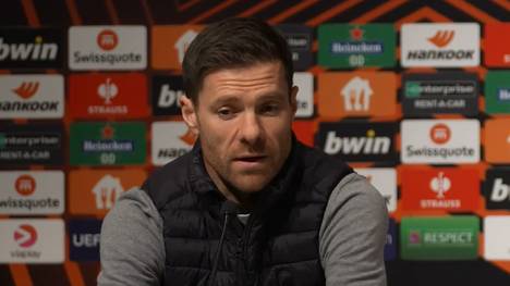 Vor dem Europa-League-Spiel gegen BK Häcken gibt Leverkusen-Trainer Xabi Alonso ein Fazit zum bisherigen Saisonverlauf. Dass es so gut laufen würde, hatte der Spanier nicht unbedingt kommen sehen.