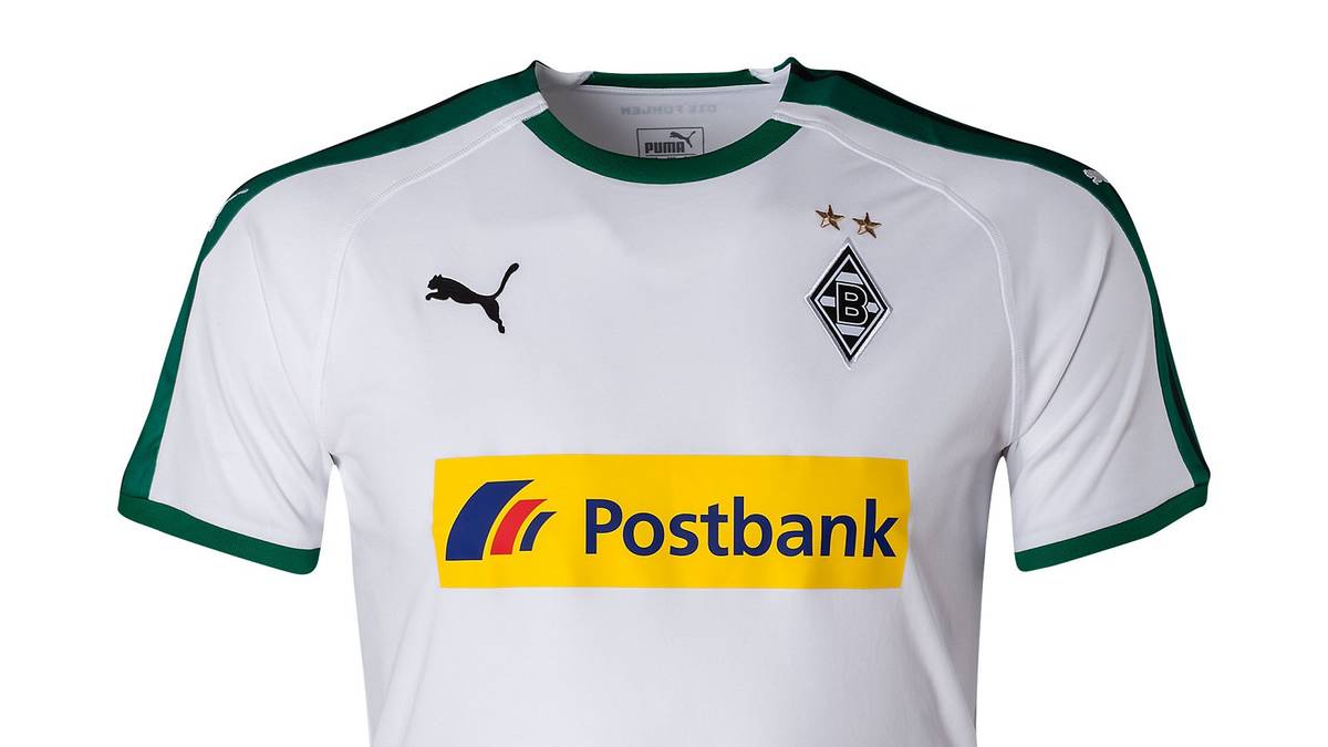 BORUSSIA MÖNCHENGLADBACH: Die Gladbacher bieten drei Trikotvarianten. Das Heimtrikot ist in Weiß gehalten, mit grün abgesetzten Ärmeln und Kragen