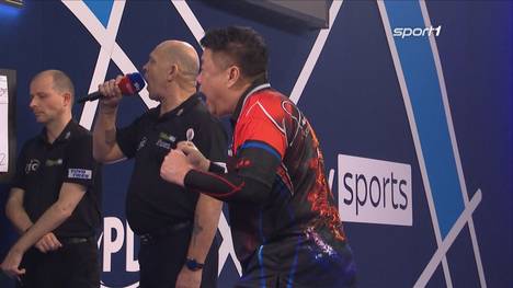 Paul Lim ist mit 66 Jahren noch immer auf Augenhöhe mit den Weltbesten. Die Nummer 34 der Order of Merit, Luke Humphries, bekommt das eindrucksvoll zu spüren. 