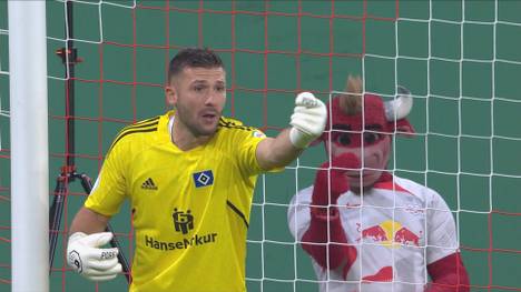 Der HSV hatte in Leipzig Pech nach einem doppelten Aluminiumtreffer springt der Ball zurück ins Feld. Mit der ersten gelungenen Offensivaktion leitet dann Yussuf Poulsen den Favoritensieg ein