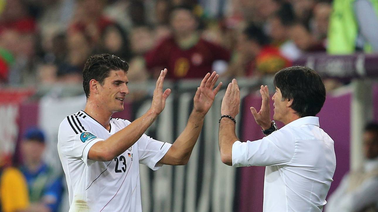 Löw stellt Gomez Comeback in Aussicht