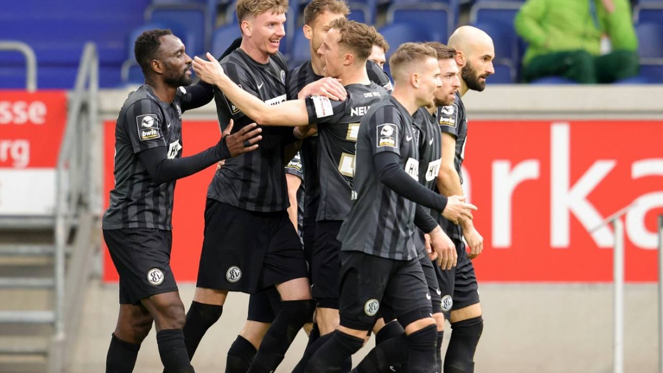 Elversberg dicht vor Sensation