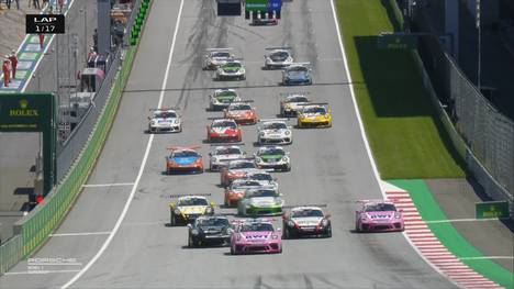 Endlich konnte es dann doch losgehen. In Spielberg startete verspätet die Saison des Porsche Supercup. Der Auftrakt brachte gleich jede Menge Action.